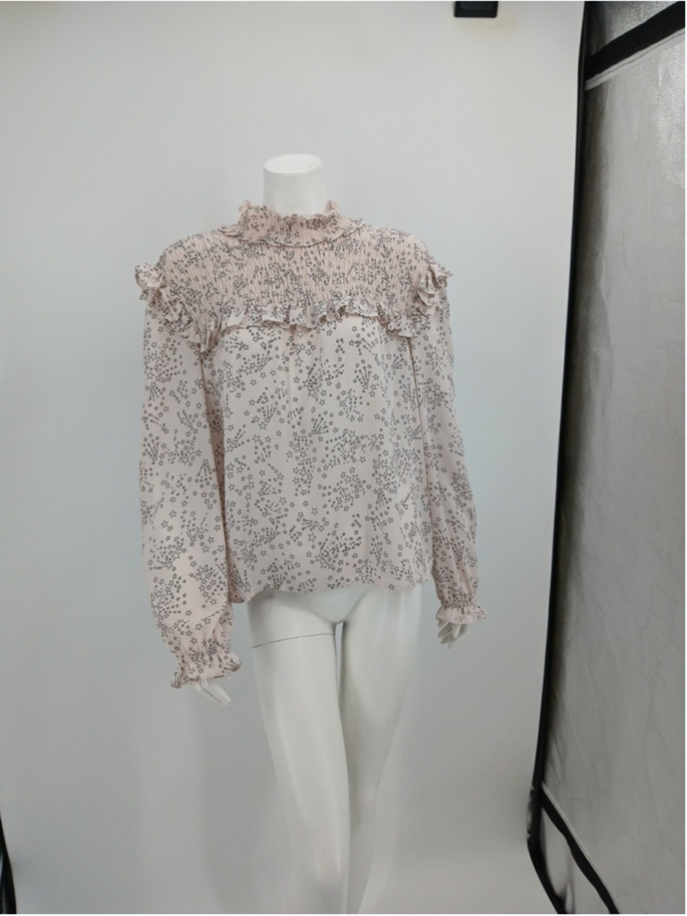Rebecca Minkoff Sharon Star Print Mockneck Blouse Top Pale Pink Size XL Chiffon - Picture 15 of 16